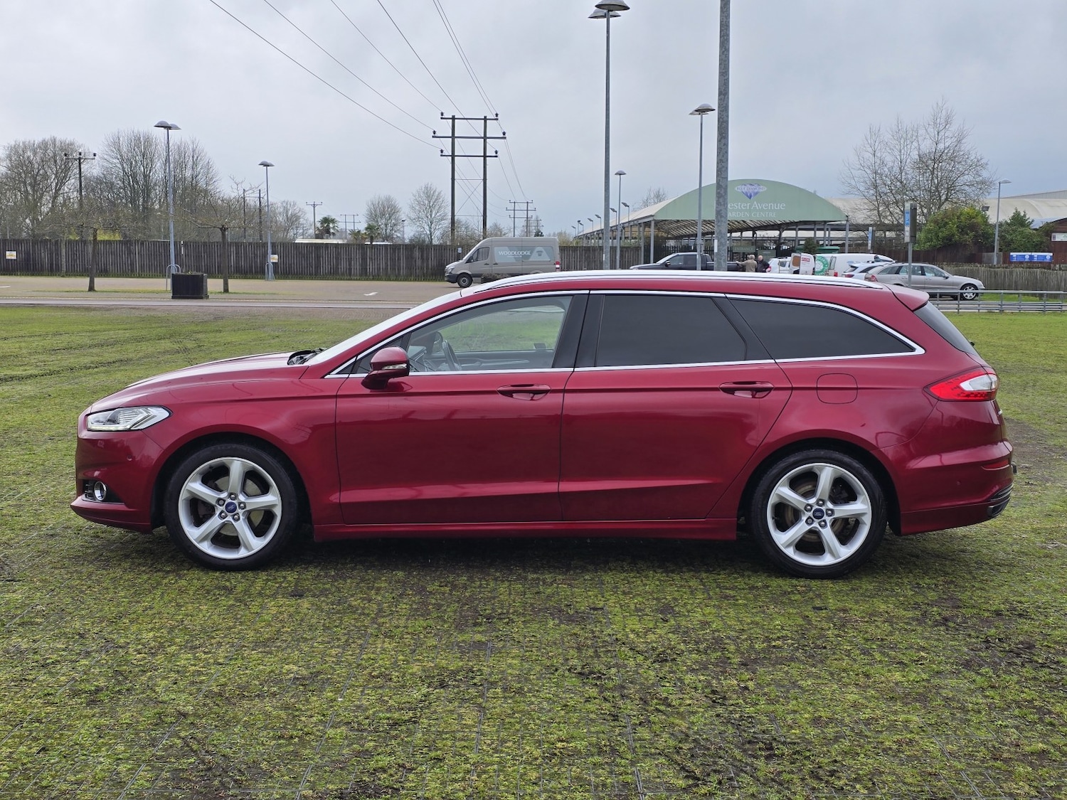 Used Ford Mondeo 2016 for sale - 77251251: Photo 2