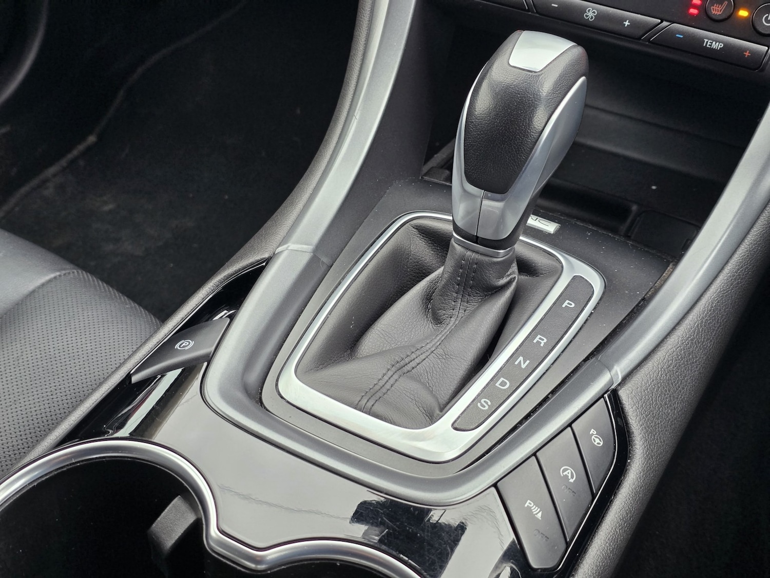 Used Ford Mondeo 2016 for sale - 77251251: Photo 30