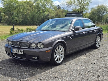 Jaguar - XJ