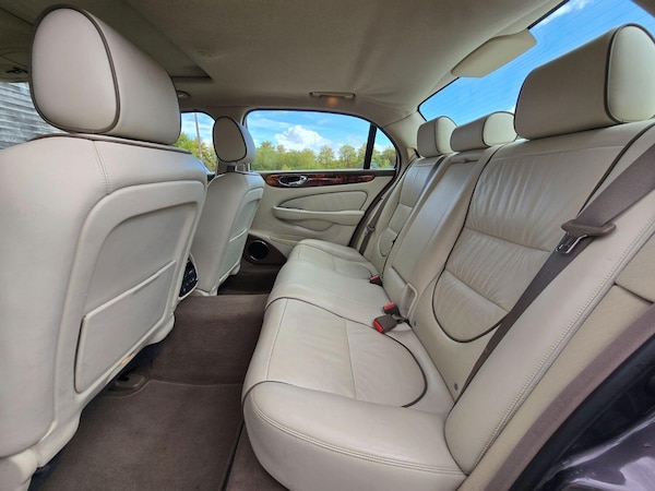 Used Jaguar XJ 2008 for sale - 75767187: Photo 20