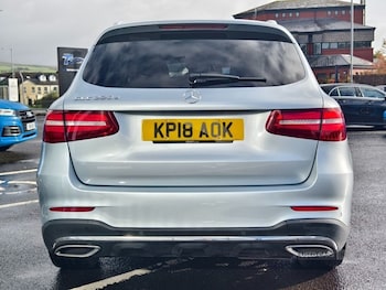 Used Mercedes-Benz GLC 2018 for sale - 76180018: Photo 2