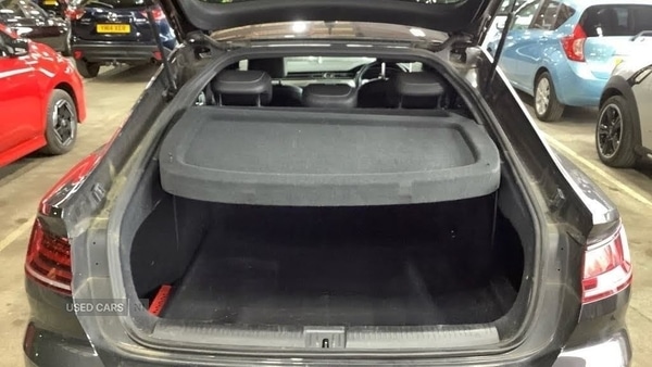 Used Volkswagen Arteon 2018 for sale - 77970892: Photo 8