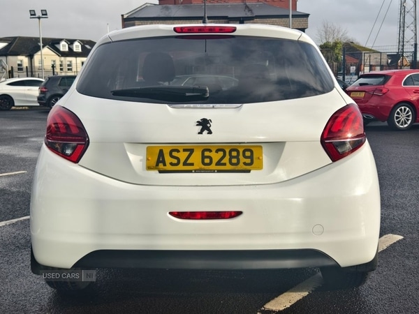Used Peugeot 208 2017 for sale - 77009110: Photo 2