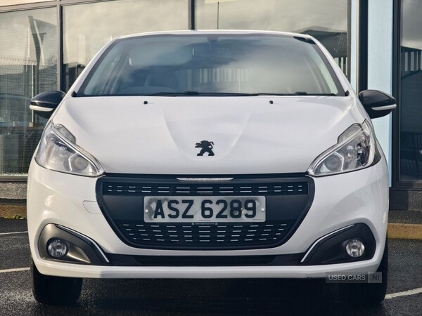 Used Peugeot 208 2017 for sale - 77009110: Photo 5