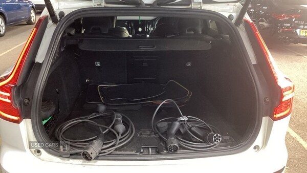 Used Volvo V60 2021 for sale - 76486145: Photo 7