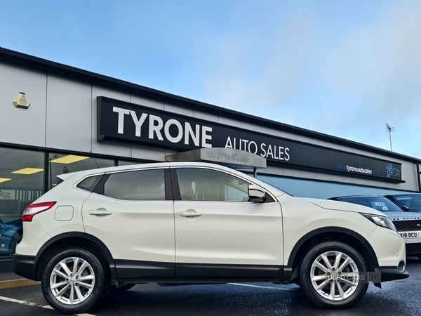 Used Nissan Qashqai 2017 for sale - 76574021: Photo 4