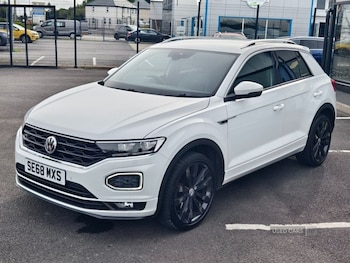 Used Volkswagen T-Roc 2019 for sale - 76014164: Photo