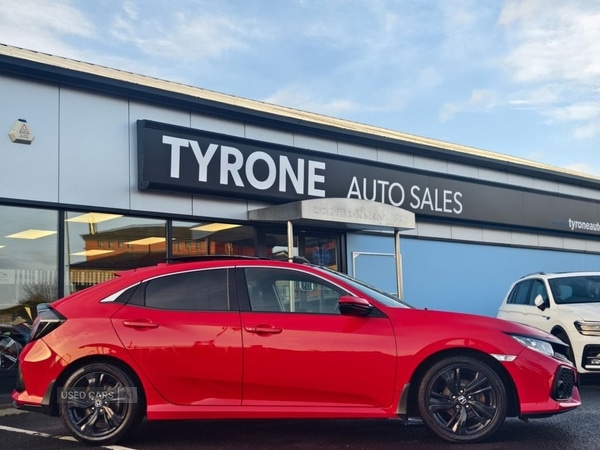 Used Honda Civic 2017 for sale - 76248270: Photo 4