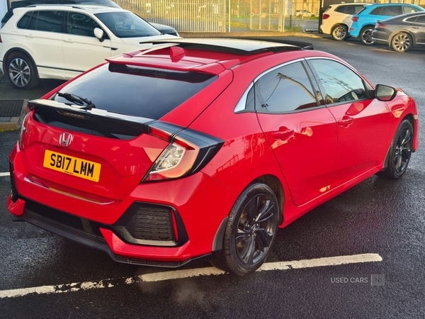 Used Honda Civic 2017 for sale - 76248270: Photo 9