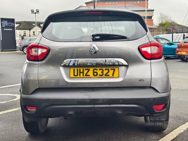 Used Renault Captur 2016 for sale - 77426397: Photo 2