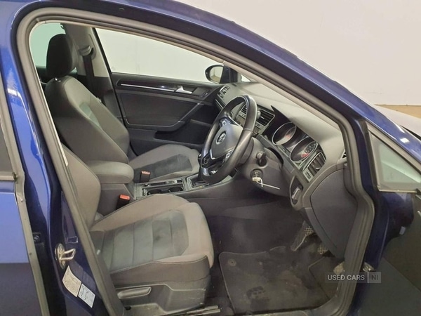 Used Volkswagen Golf 2017 for sale - 77770159: Photo 8