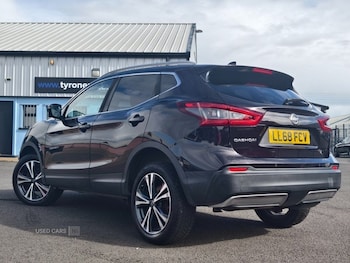 Used Nissan Qashqai 2018 for sale - 75942300: Photo