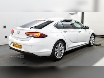 Used Vauxhall Insignia 2017 for sale - 77017240: Photo