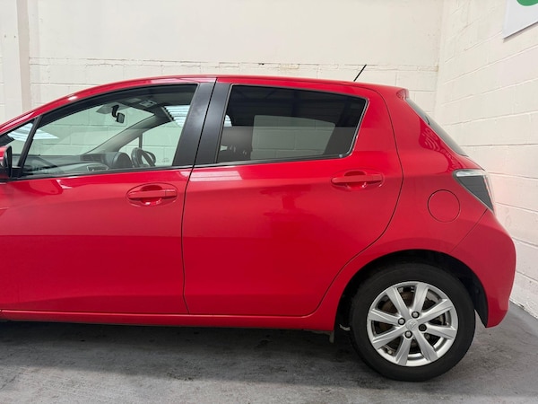 Used Toyota Yaris 2014 for sale - 76227125: Photo 11