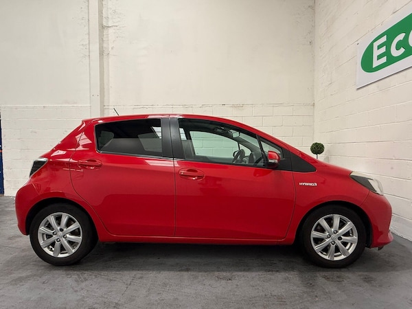 Used Toyota Yaris 2014 for sale - 76227125: Photo 24