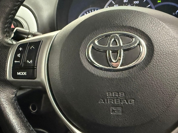 Used Toyota Yaris 2014 for sale - 76227125: Photo 25