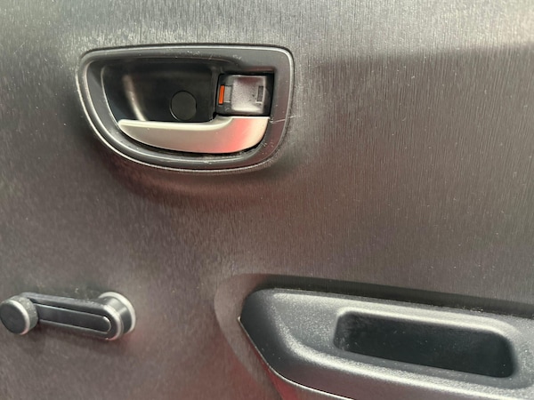 Used Toyota Yaris 2014 for sale - 76227125: Photo 32