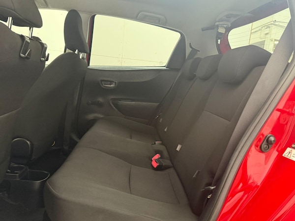 Used Toyota Yaris 2014 for sale - 76227125: Photo 39