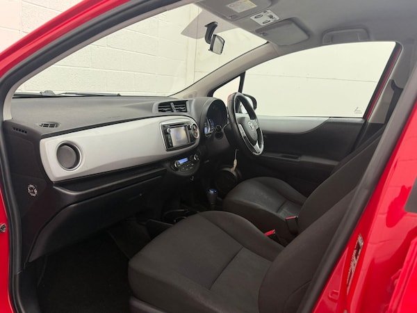 Used Toyota Yaris 2014 for sale - 76227125: Photo 44