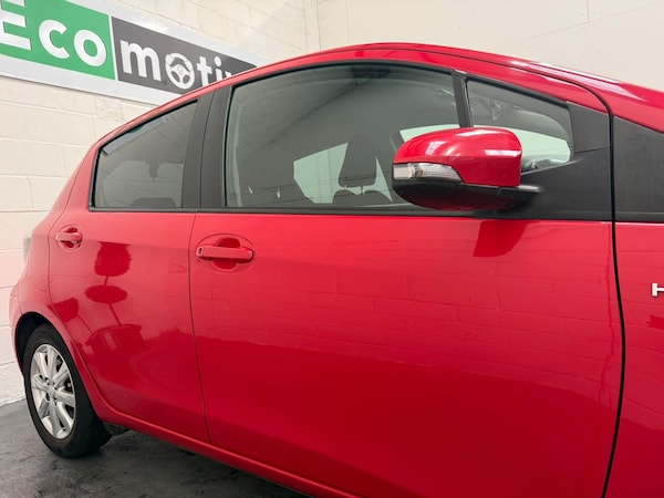 Used Toyota Yaris 2014 for sale - 76227125: Photo 4