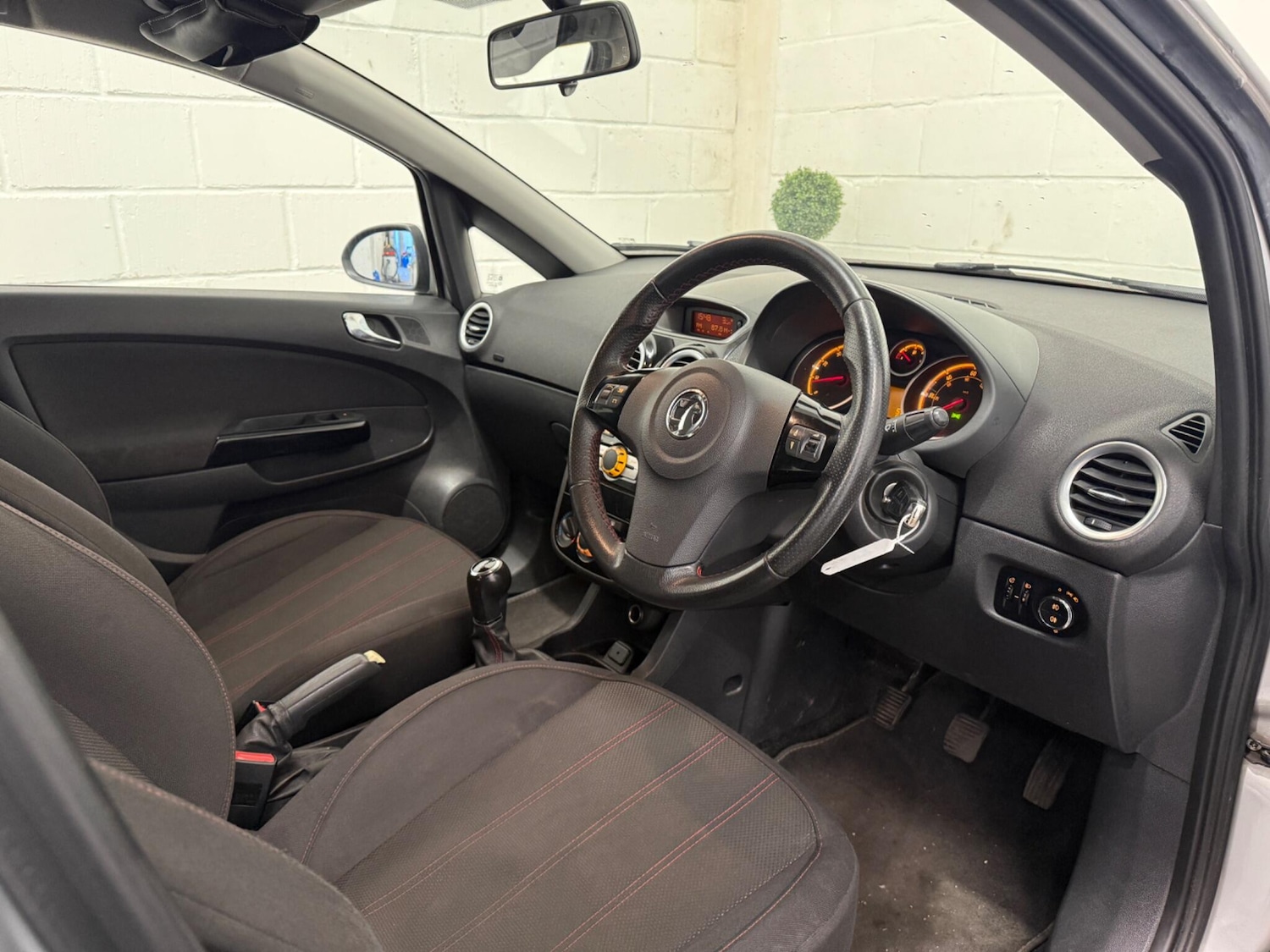 Used Vauxhall Corsa 2012 for sale - 77101946: Photo 11
