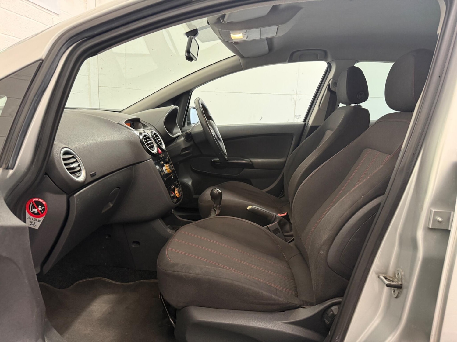 Used Vauxhall Corsa 2012 for sale - 77101946: Photo 30