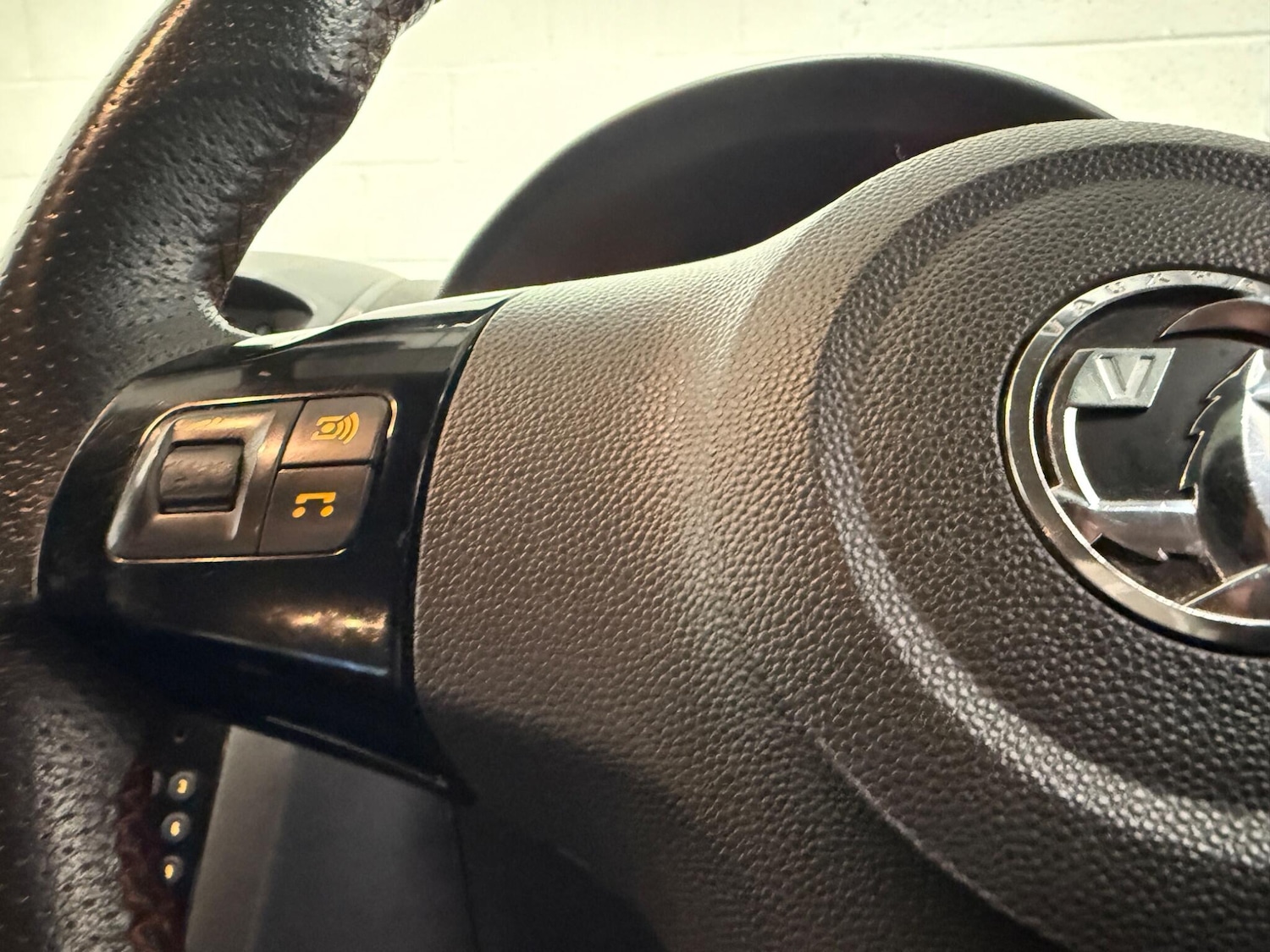 Used Vauxhall Corsa 2012 for sale - 77101946: Photo 46