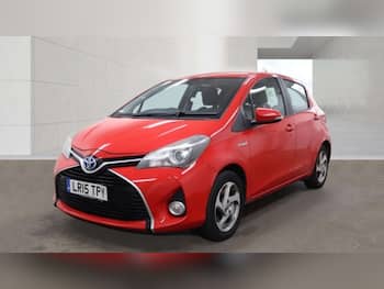 Used Toyota Yaris 2015 for sale - 79801993: Photo