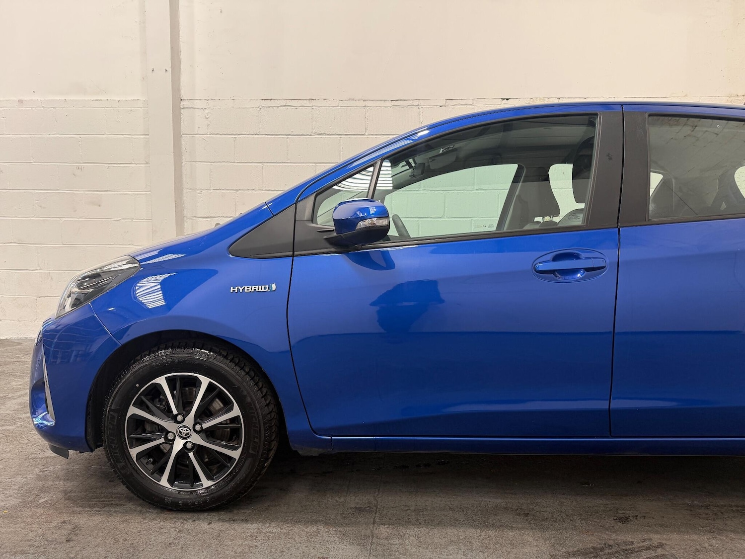 Used Toyota Yaris 2019 for sale - 76370872: Photo 12