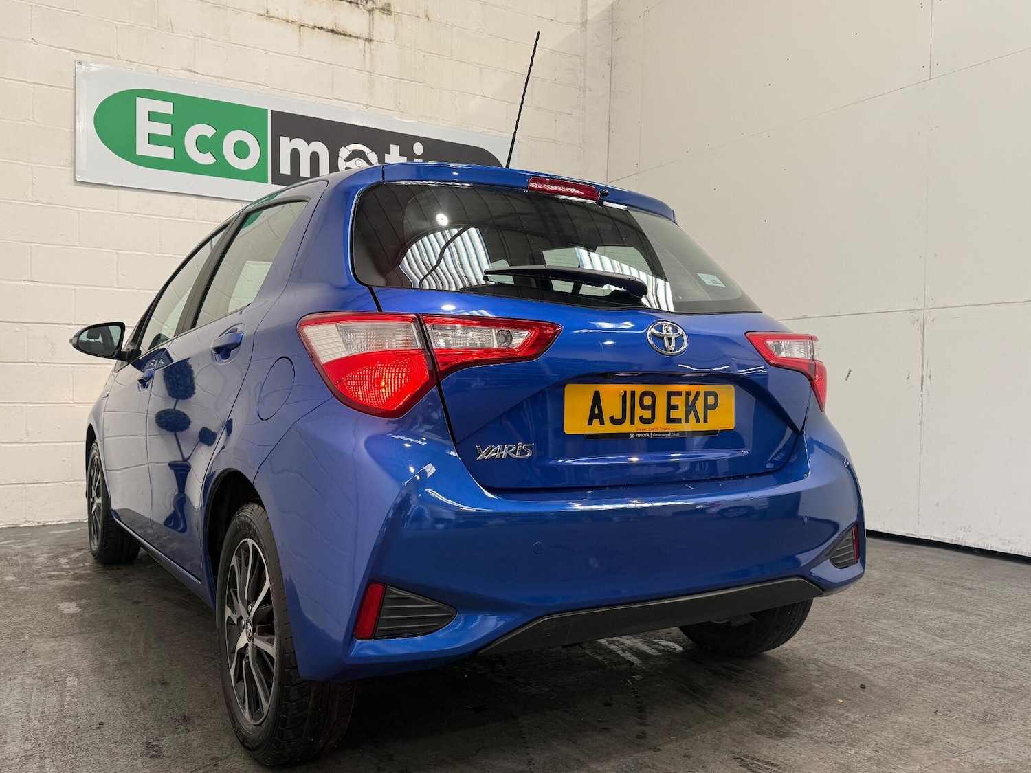 Used Toyota Yaris 2019 for sale - 76370872: Photo 15