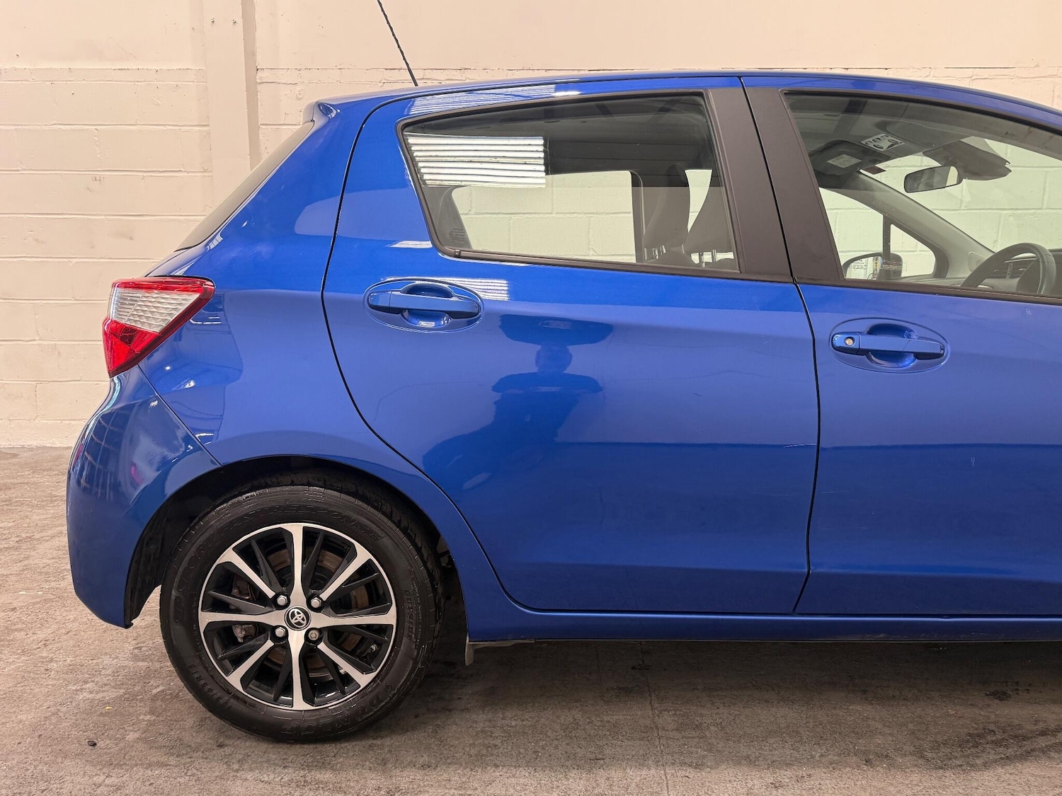 Used Toyota Yaris 2019 for sale - 76370872: Photo 20