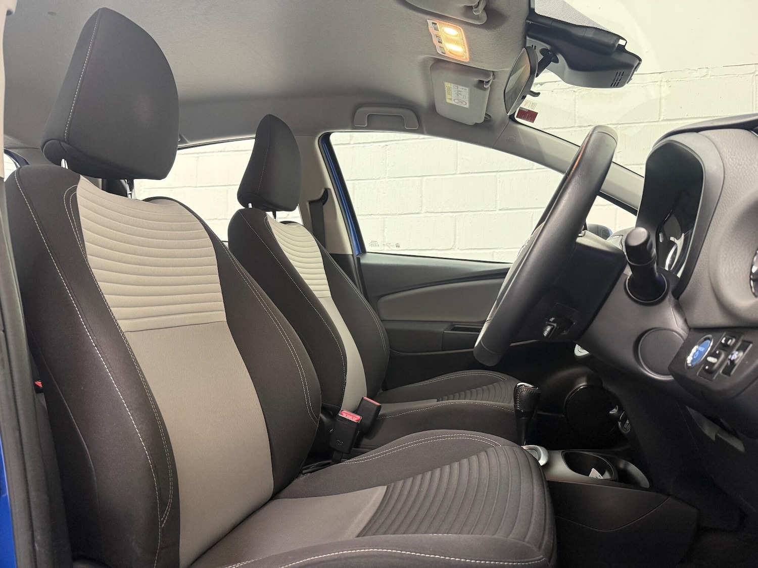 Used Toyota Yaris 2019 for sale - 76370872: Photo 22