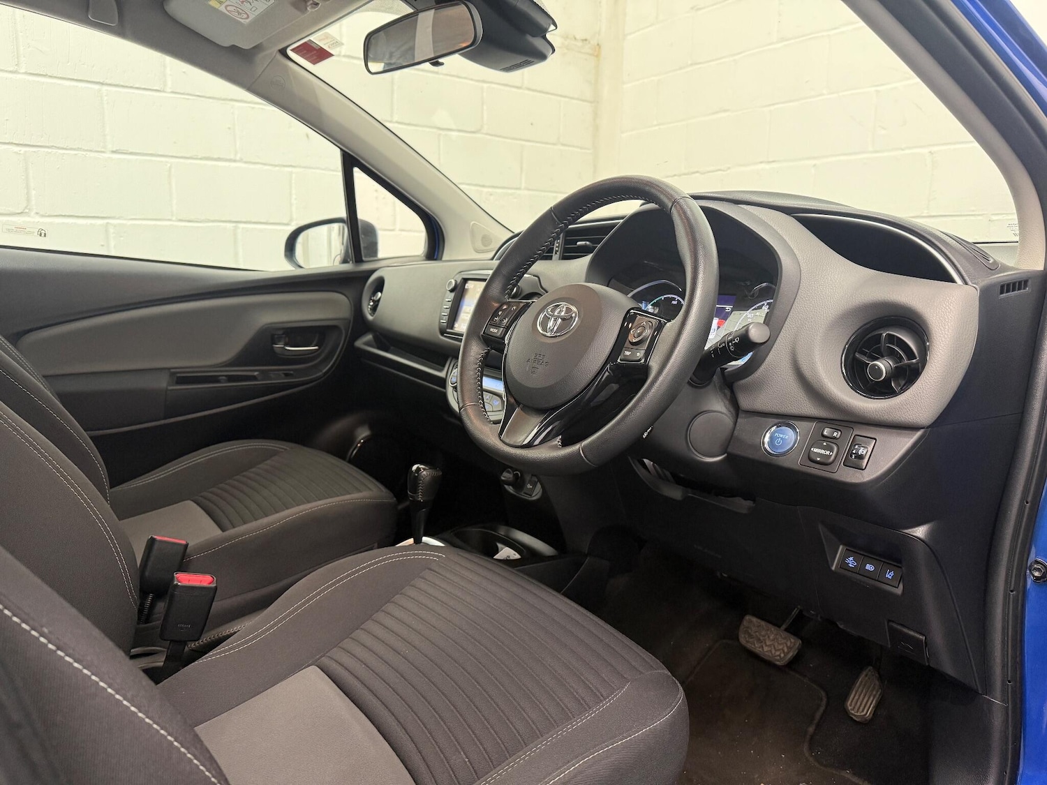 Used Toyota Yaris 2019 for sale - 76370872: Photo 23
