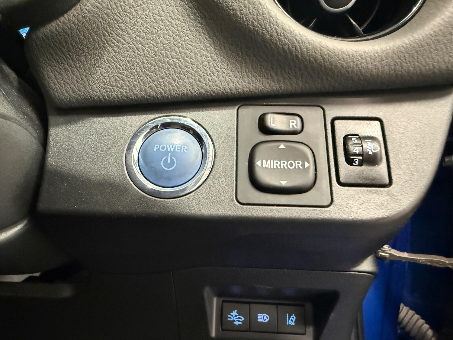 Used Toyota Yaris 2019 for sale - 76370872: Photo 30