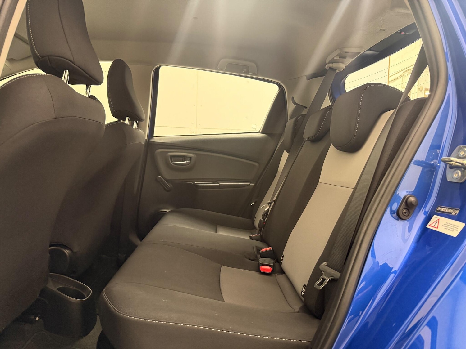 Used Toyota Yaris 2019 for sale - 76370872: Photo 37