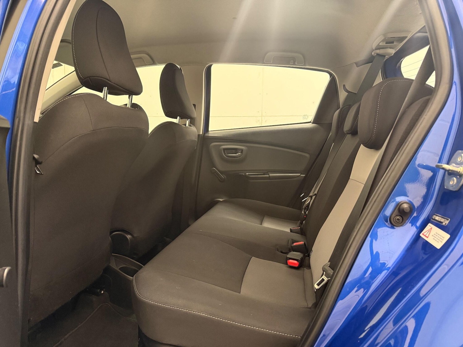 Used Toyota Yaris 2019 for sale - 76370872: Photo 42