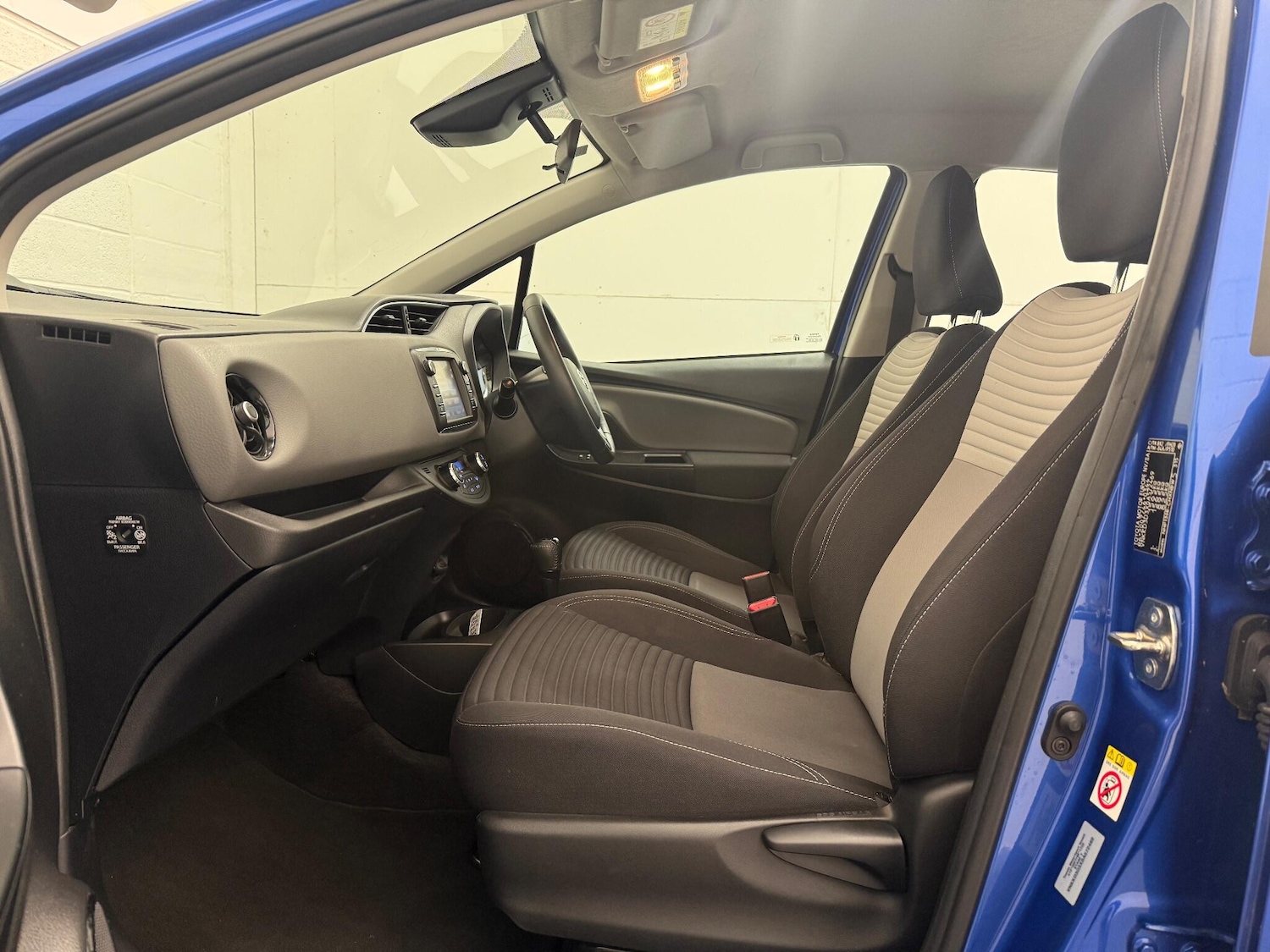Used Toyota Yaris 2019 for sale - 76370872: Photo 44