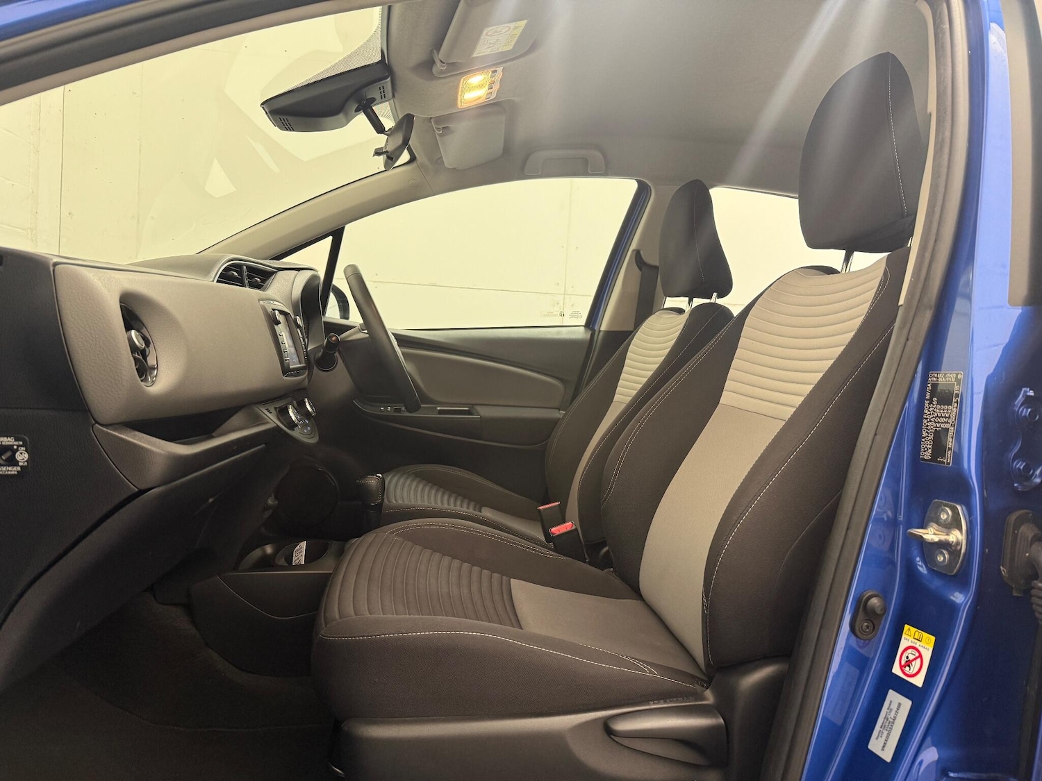 Used Toyota Yaris 2019 for sale - 76370872: Photo 45