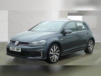 Used Volkswagen Golf 2017 for sale - 78361644: Photo