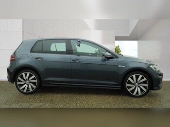 Used Volkswagen Golf 2017 for sale - 78361644: Photo