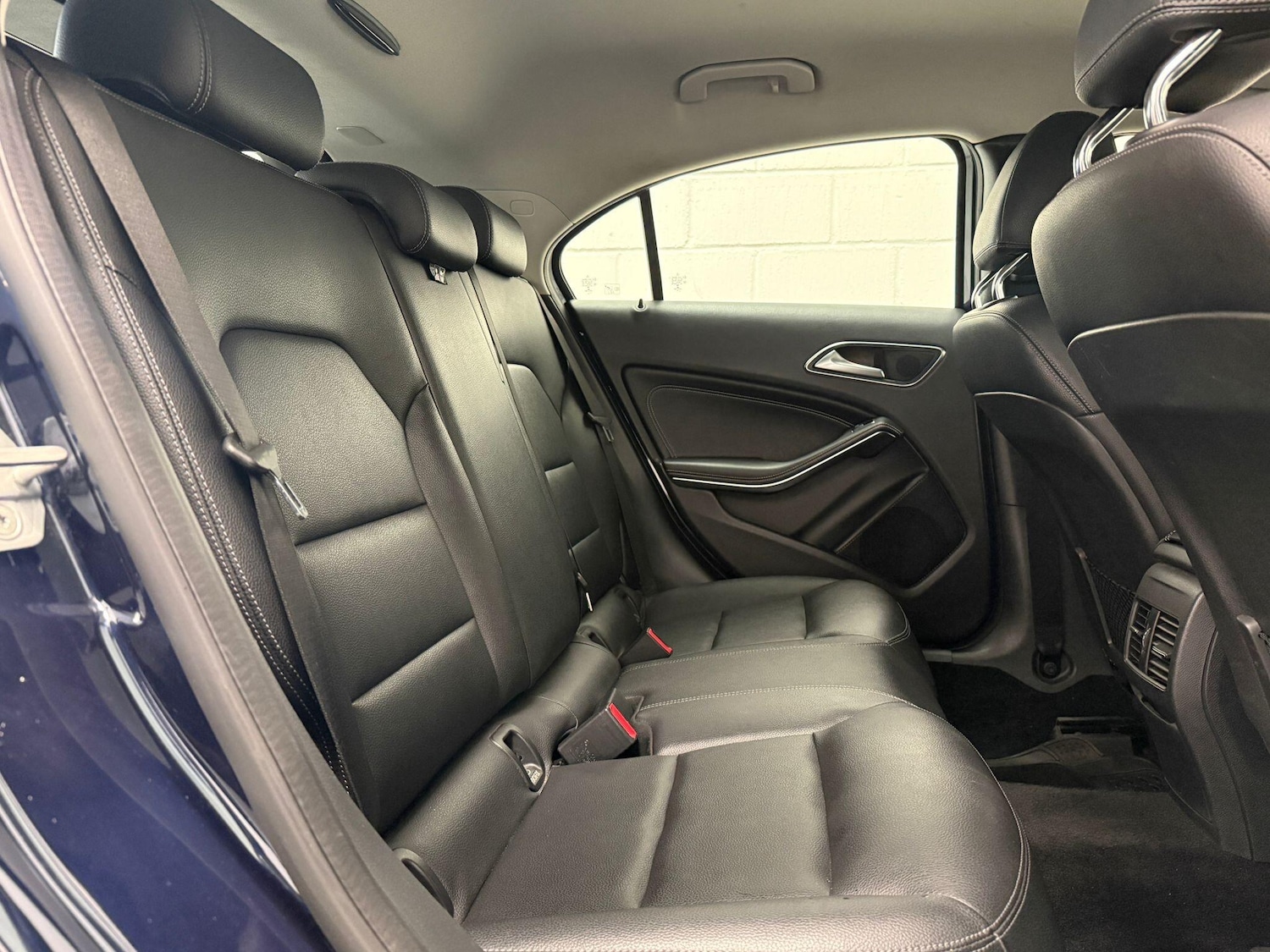 Used Mercedes-Benz A-Class 2016 for sale - 76988553: Photo 30