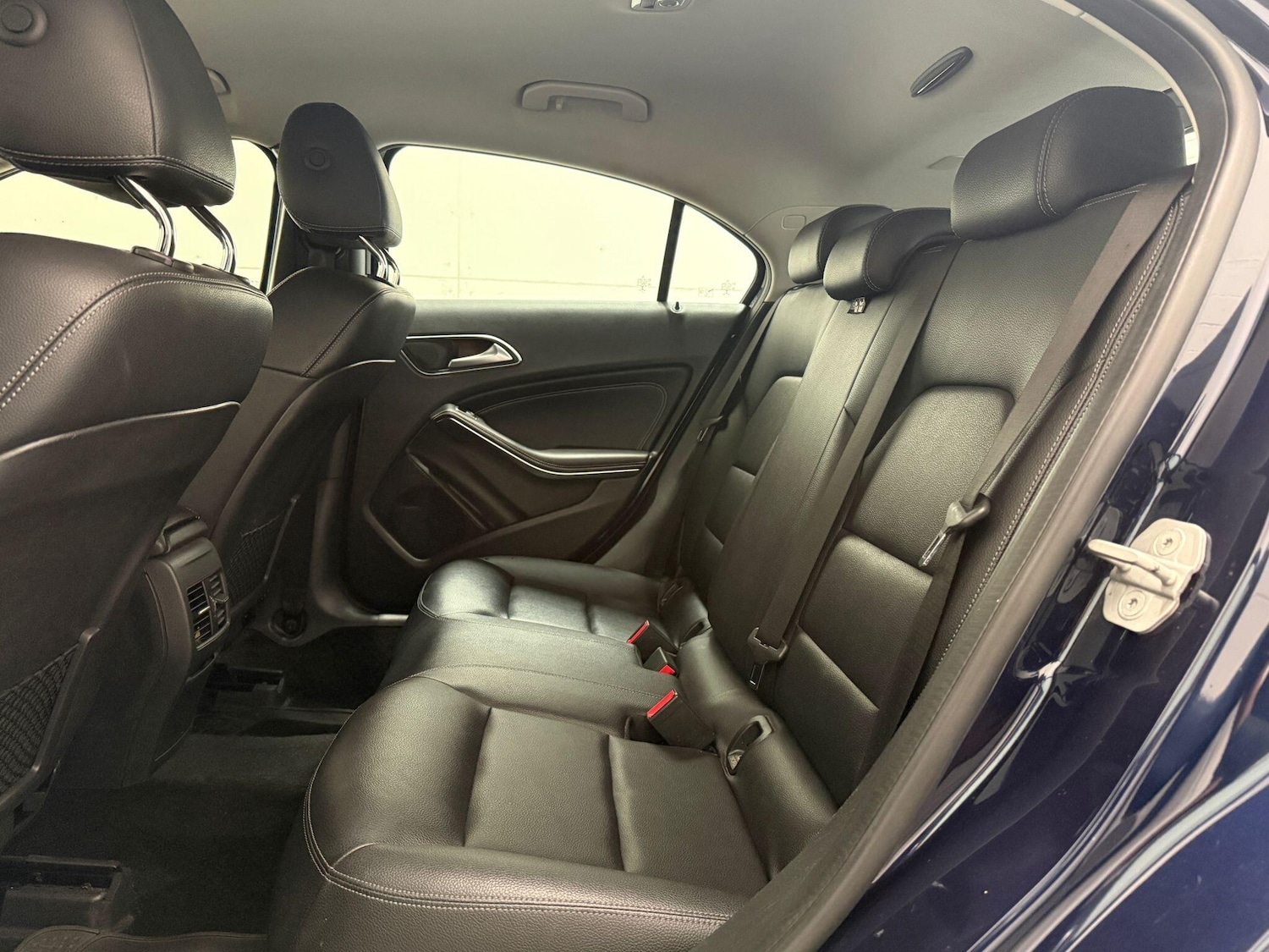 Used Mercedes-Benz A-Class 2016 for sale - 76988553: Photo 41