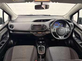 Used Toyota Yaris 2017 for sale - 79723969: Photo