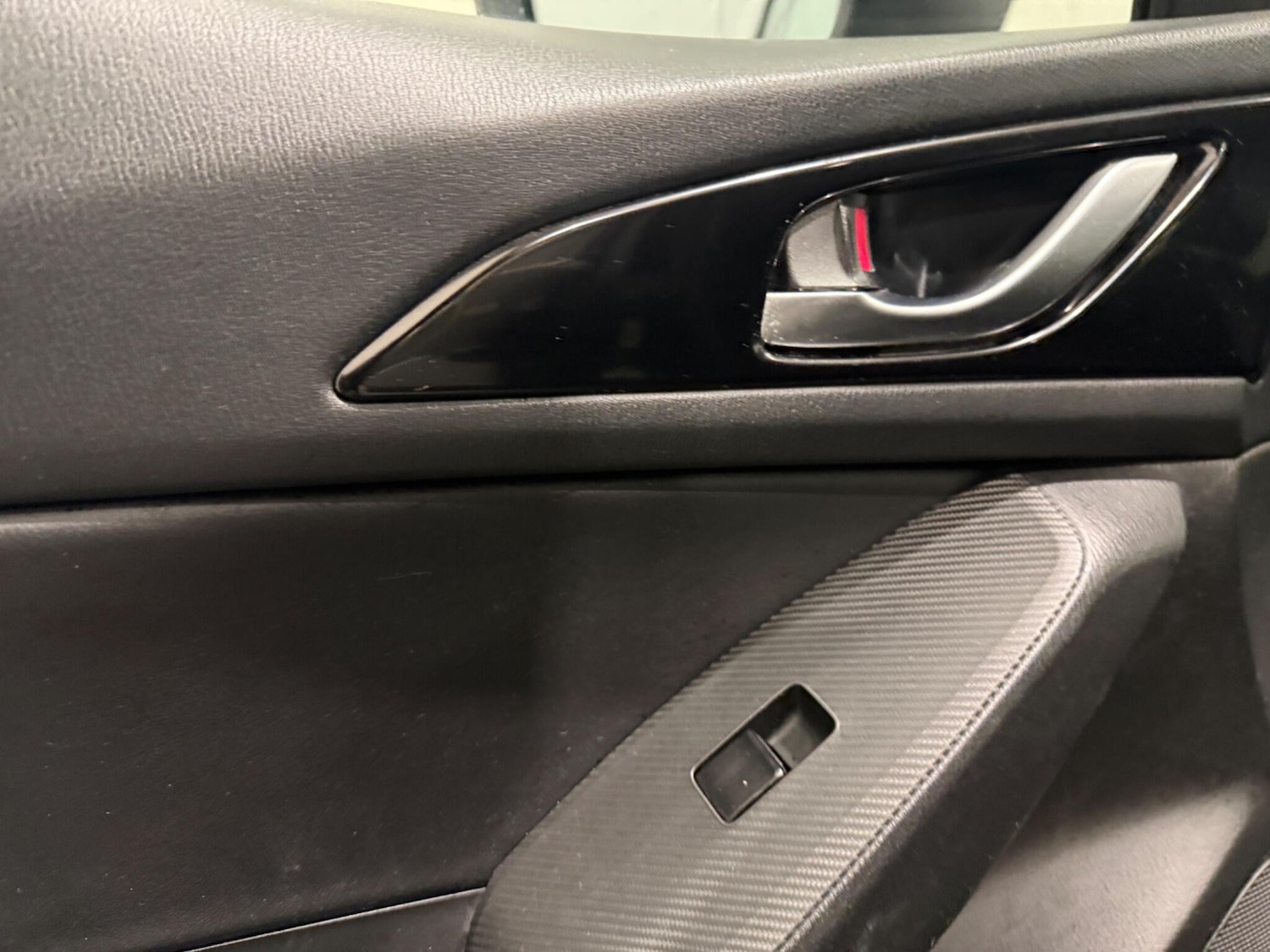 Used Mazda Mazda3 2015 for sale - 77255025: Photo 47