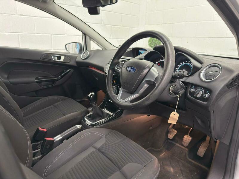 Used Ford Fiesta 2013 for sale - 77625235: Photo 33