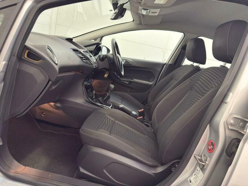 Used Ford Fiesta 2013 for sale - 77625235: Photo 45