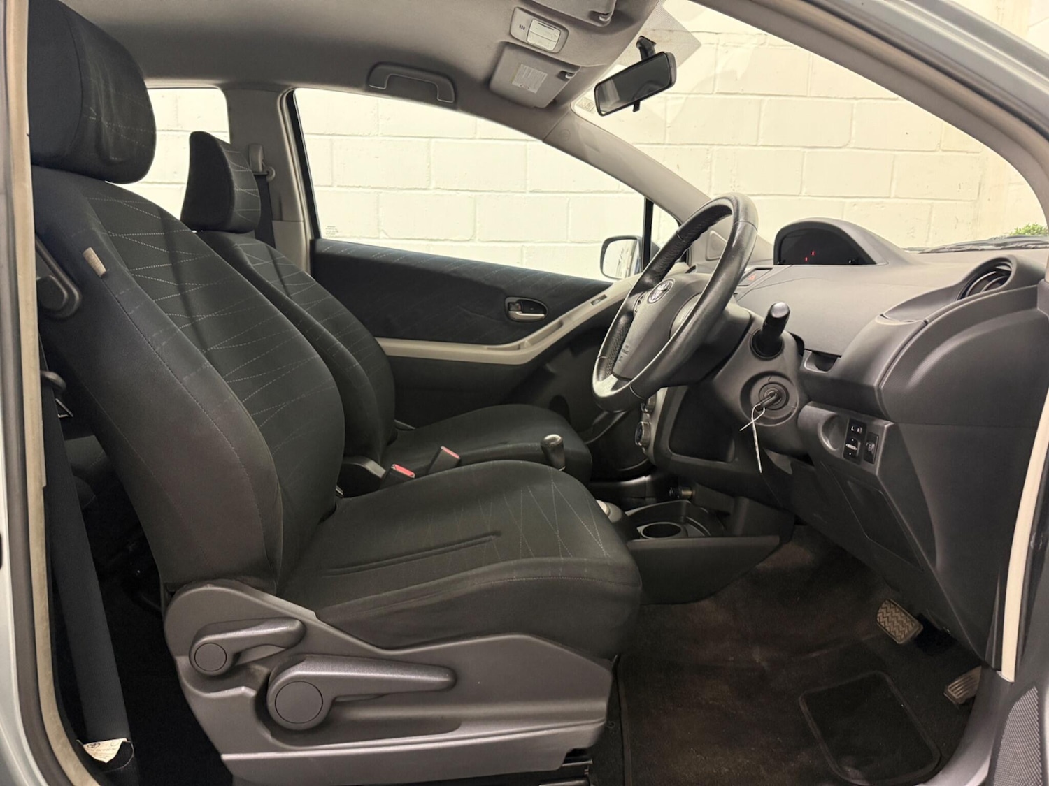 Used Toyota Yaris 2008 for sale - 76727609: Photo 16