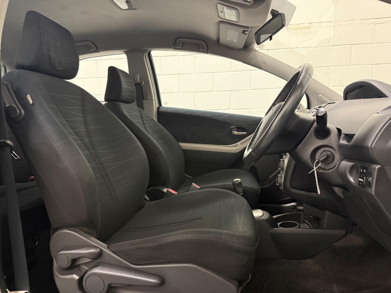 Used Toyota Yaris 2008 for sale - 76727609: Photo 17