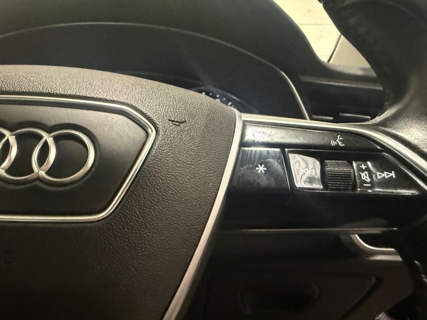 Used Audi A6 Saloon 2019 for sale - 77190765: Photo 24