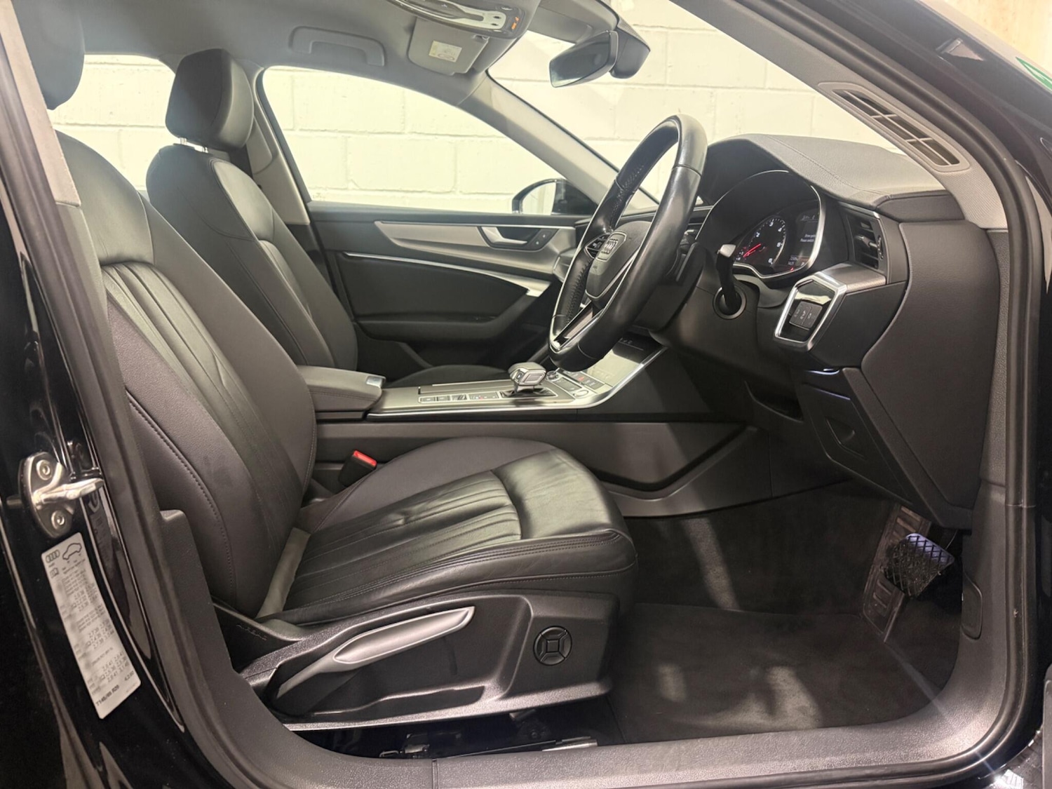 Used Audi A6 Saloon 2019 for sale - 77190765: Photo 25